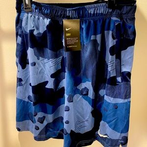 Nike Athletic Shorts - Brand New - Size Large